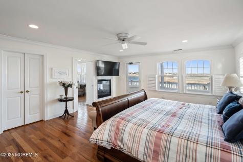 38 Ocean Avenue Manasquan NJ 08736