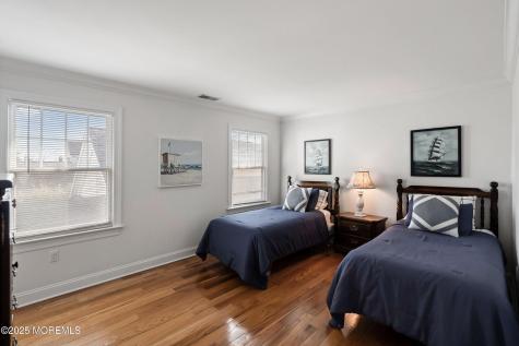 38 Ocean Avenue Manasquan NJ 08736