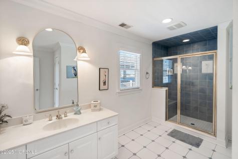 38 Ocean Avenue Manasquan NJ 08736