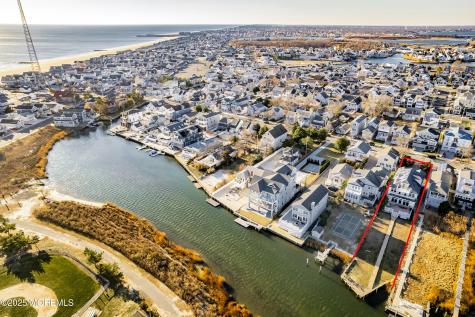 38 Ocean Avenue Manasquan NJ 08736