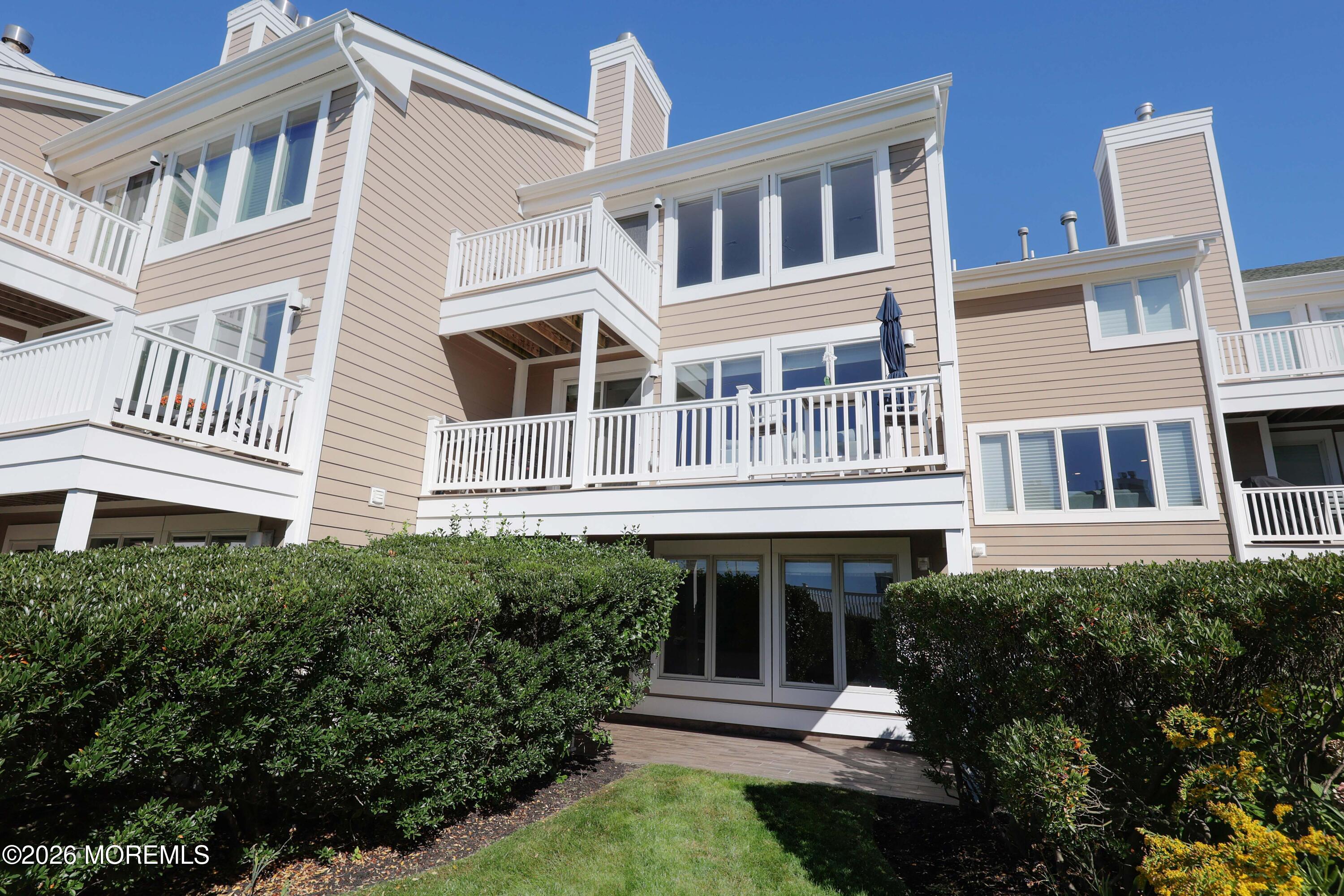 13 Grand Pointe Way Sea Bright NJ 07760