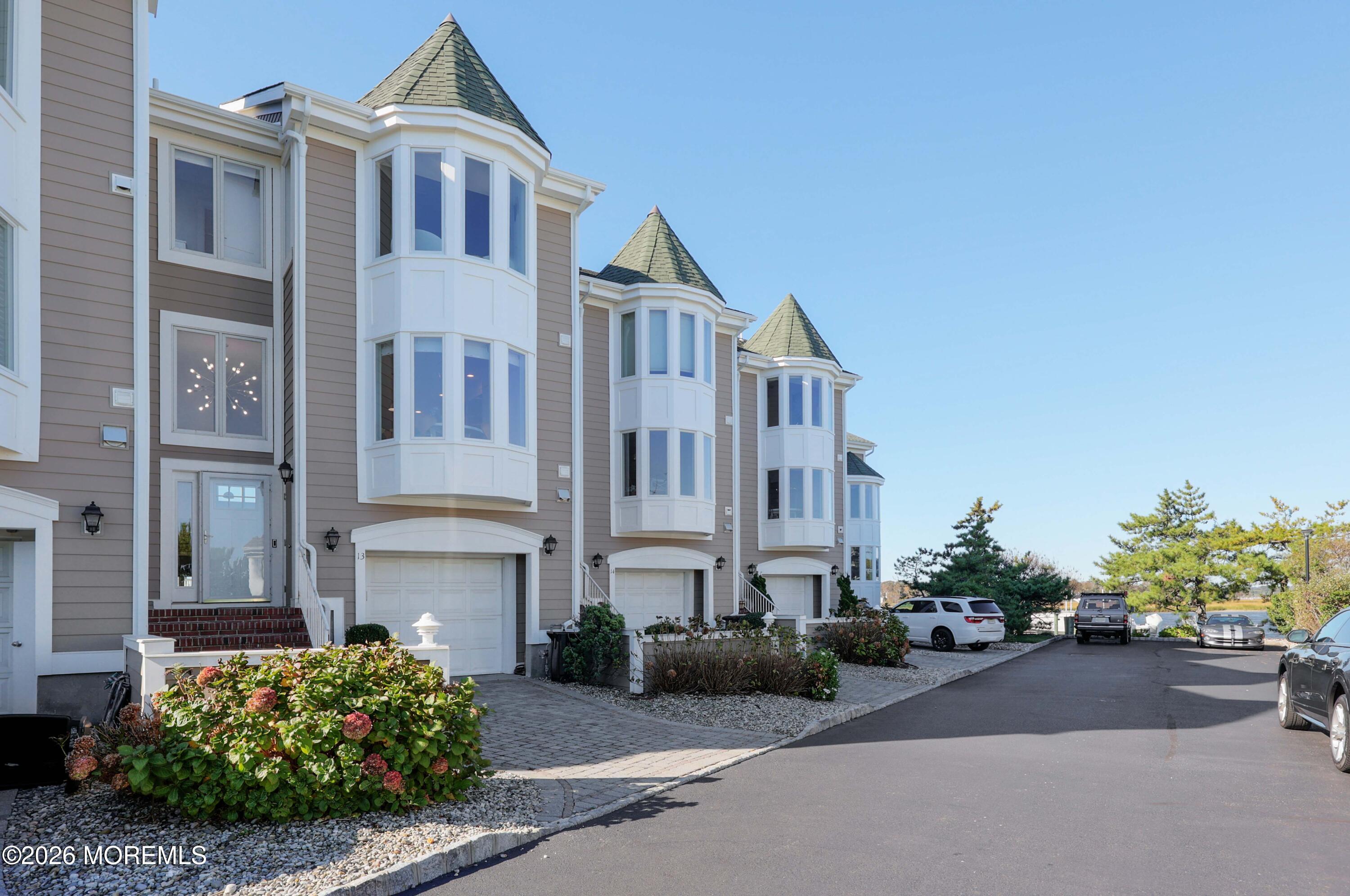 13 Grand Pointe Way Sea Bright NJ 07760