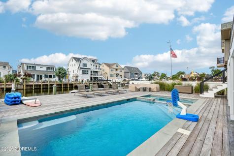 1742 Bay Boulevard Point Pleasant NJ 08742