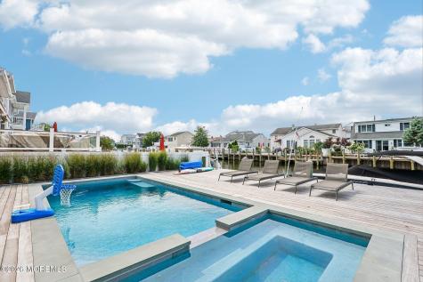 1742 Bay Boulevard Point Pleasant NJ 08742