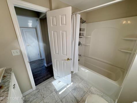 46 Joshua Drive Manahawkin NJ 08050