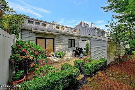 13 Helene Court Tinton Falls NJ 07724