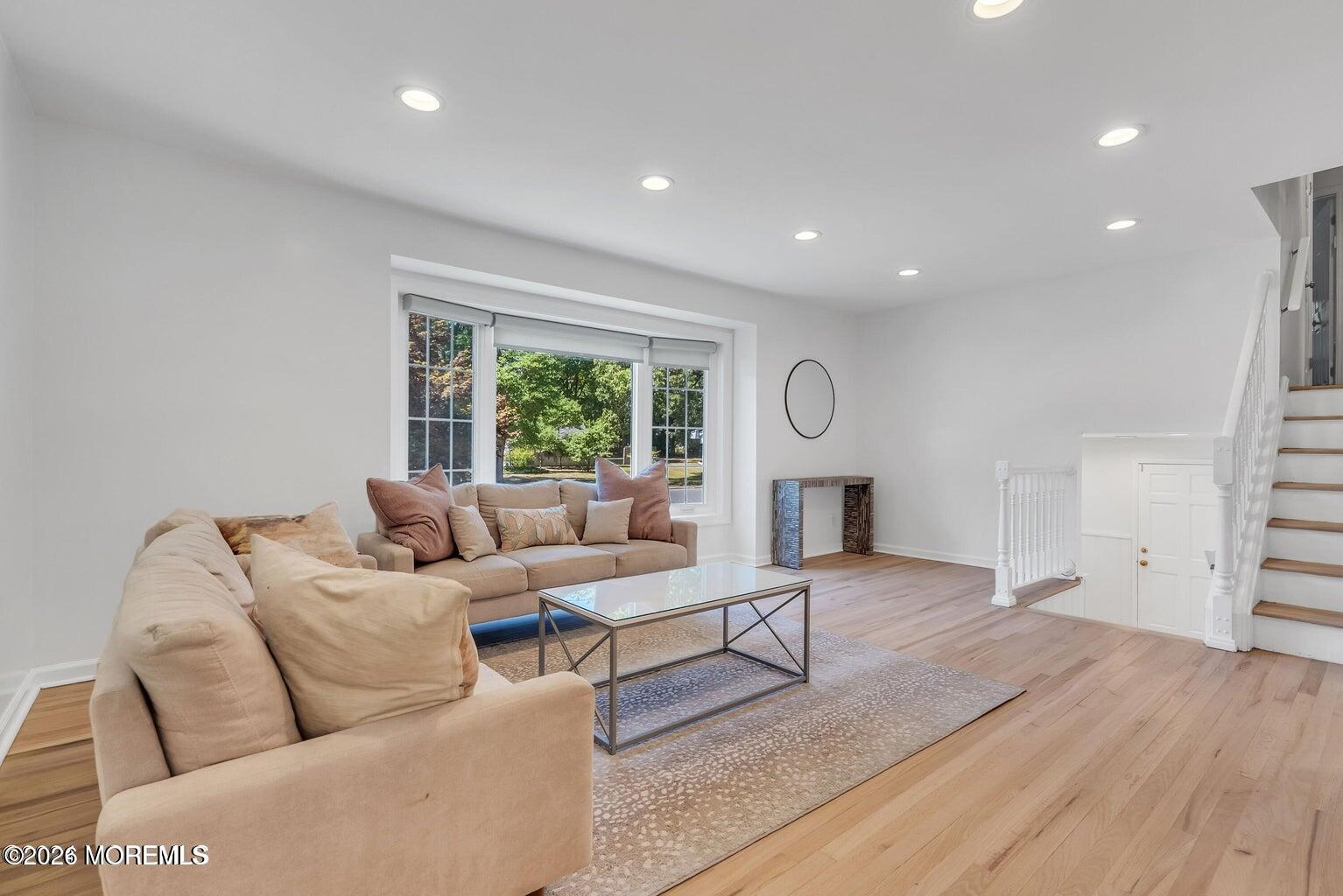 2 Roslyn Drive Oakhurst NJ 07755