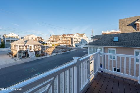 29 4th Avenue Lavallette NJ 08735