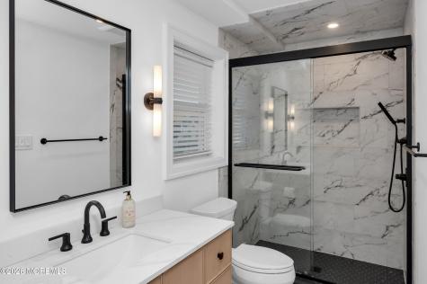 29 4th Avenue Lavallette NJ 08735