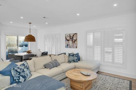 29 4th Avenue Lavallette NJ 08735