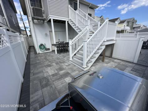 17 7th Avenue Ortley Beach NJ 08751