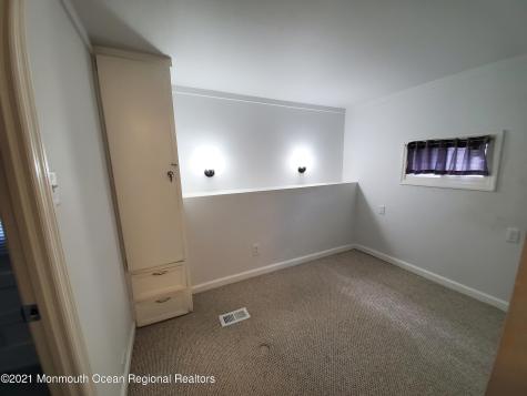 16 Leocadia Court Hazlet NJ 07730
