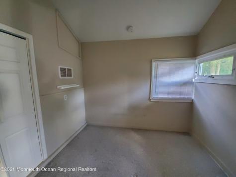 16 Leocadia Court Hazlet NJ 07730
