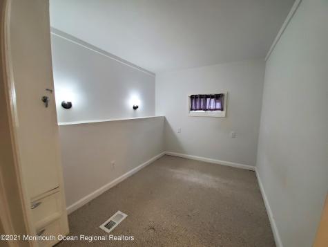 16 Leocadia Court Hazlet NJ 07730