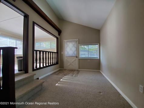 16 Leocadia Court Hazlet NJ 07730
