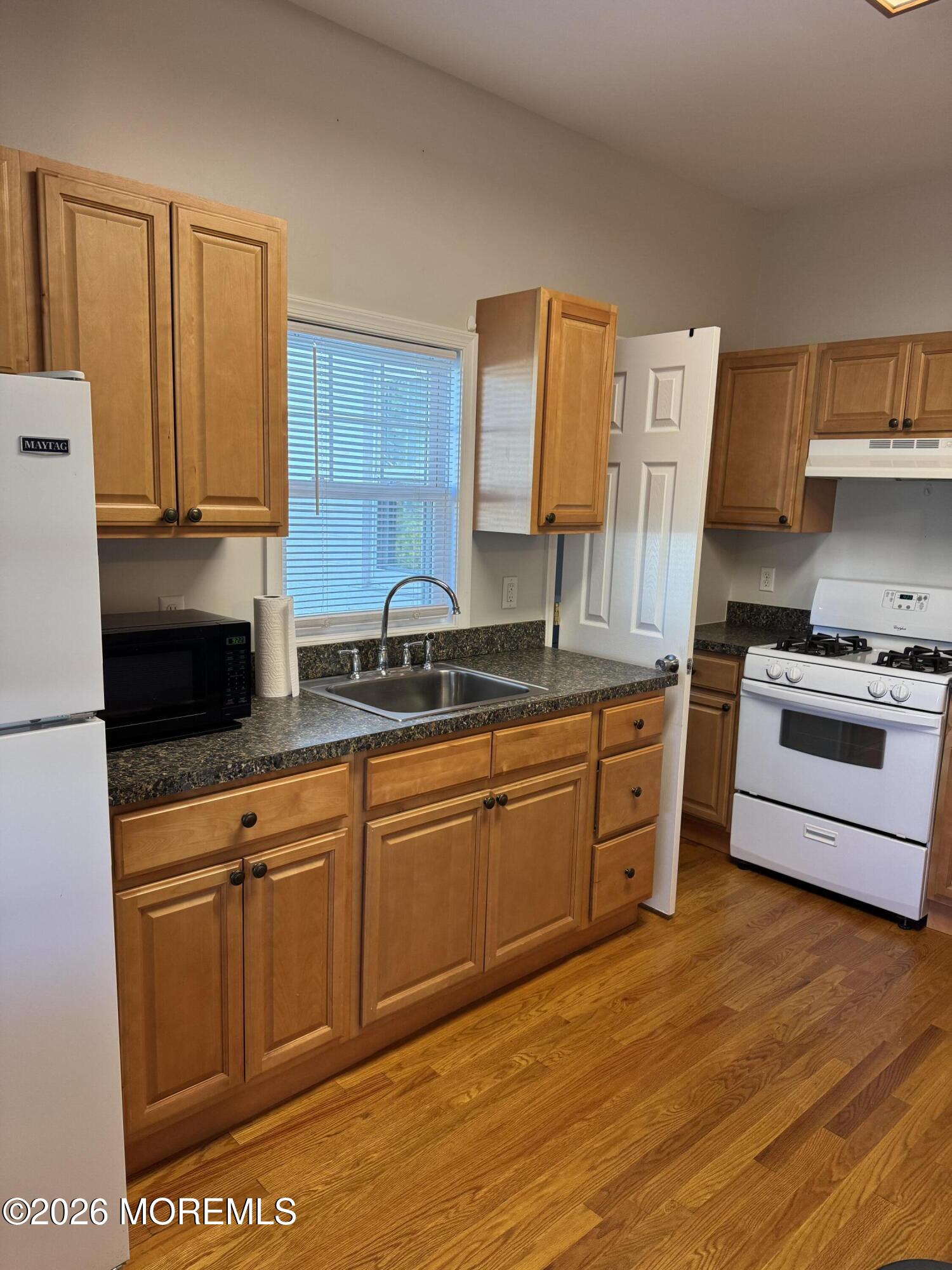 807 Grand Central Avenue Lavallette NJ 08735