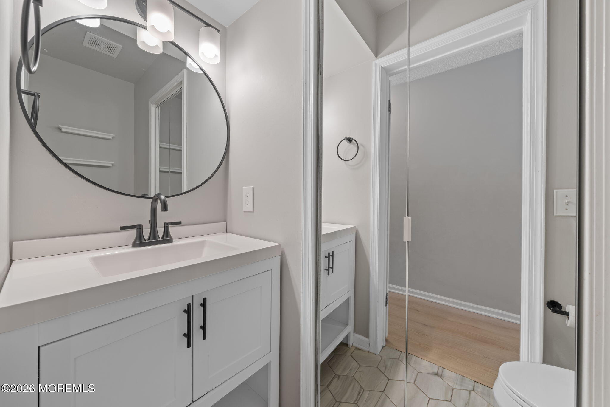 43 Sapphire Lane Franklin NJ 08823