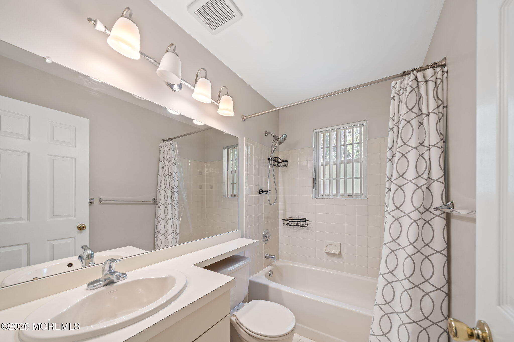 43 Sapphire Lane Franklin NJ 08823