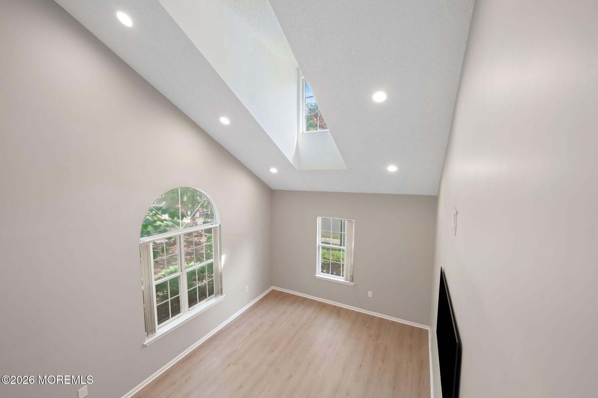 43 Sapphire Lane Franklin NJ 08823