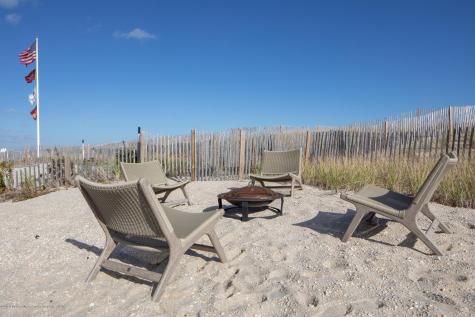 502 Sunset Boulevard Mantoloking NJ 08738