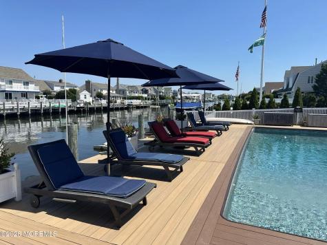 149 Squan Beach Drive Mantoloking NJ 08738