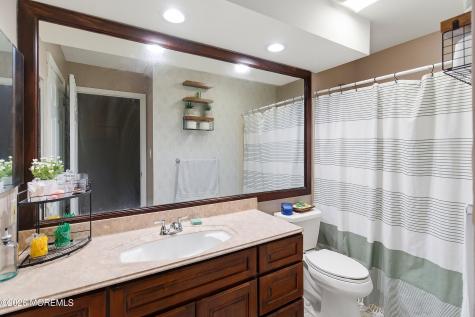 65 Briarwood Court Howell NJ 07731