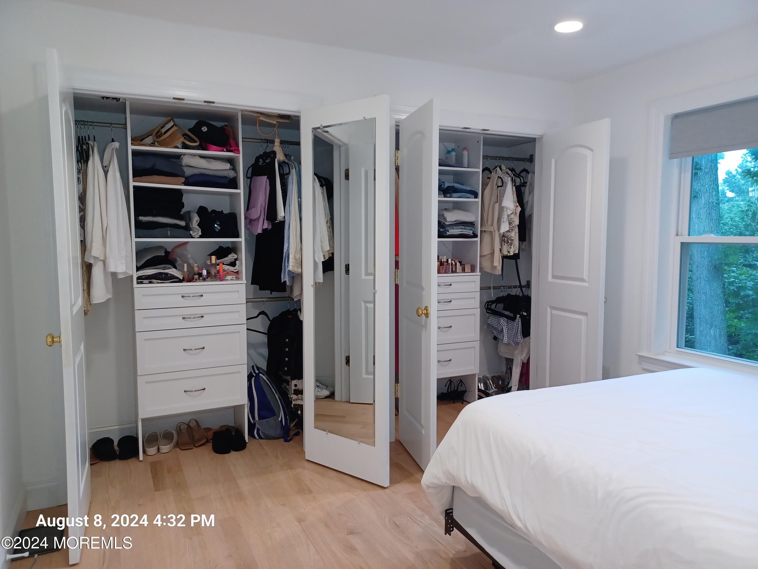 241 Woodcrest Road Oakhurst NJ 07755