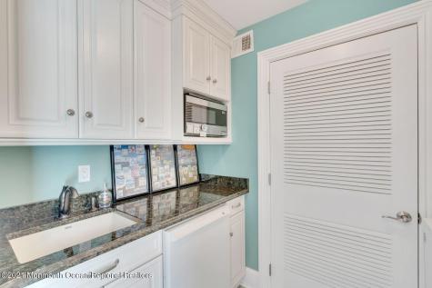 1101 S Ocean Avenue Seaside Park NJ 08752