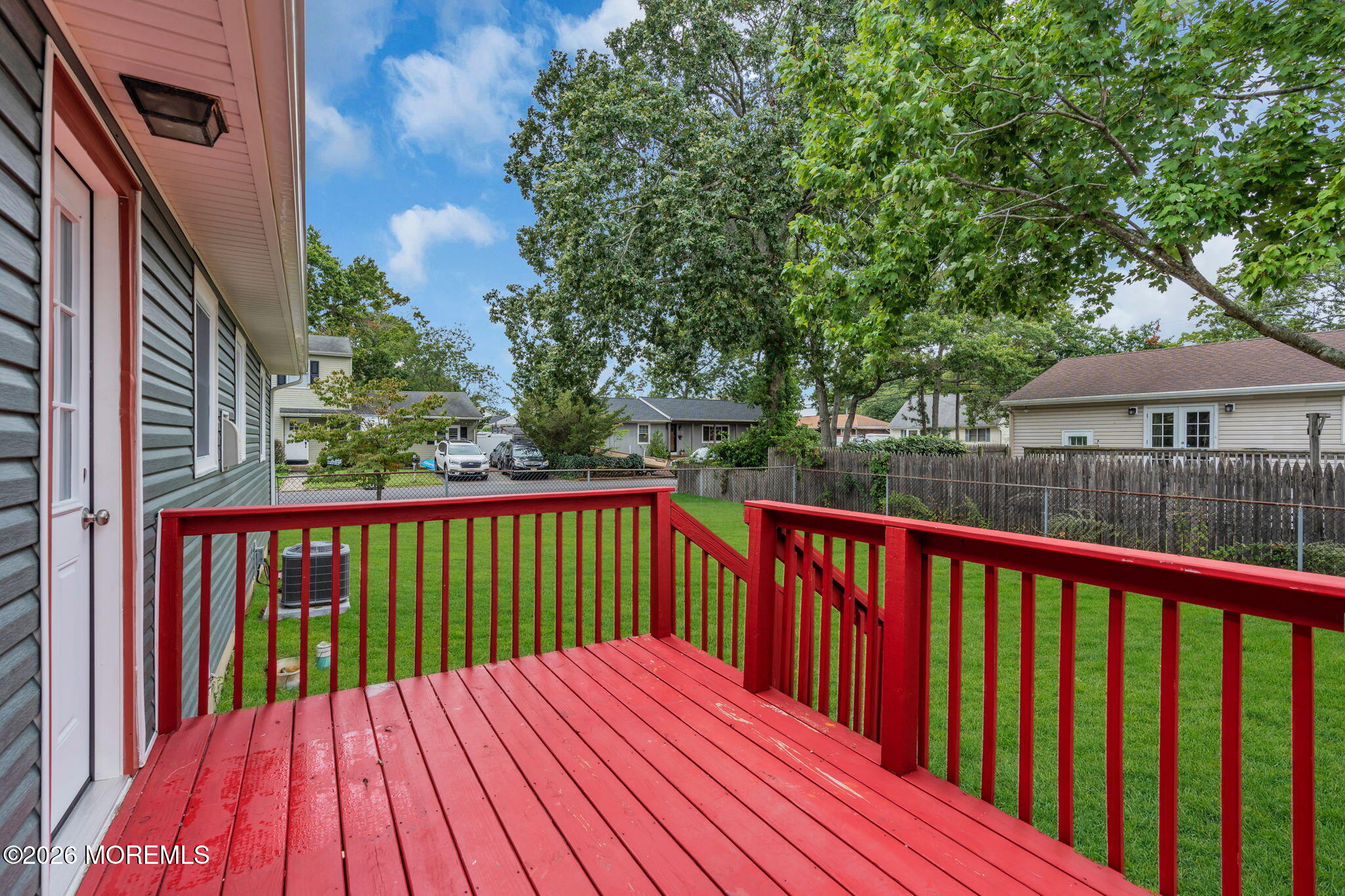 652 Berkeley Avenue Beachwood NJ 08722