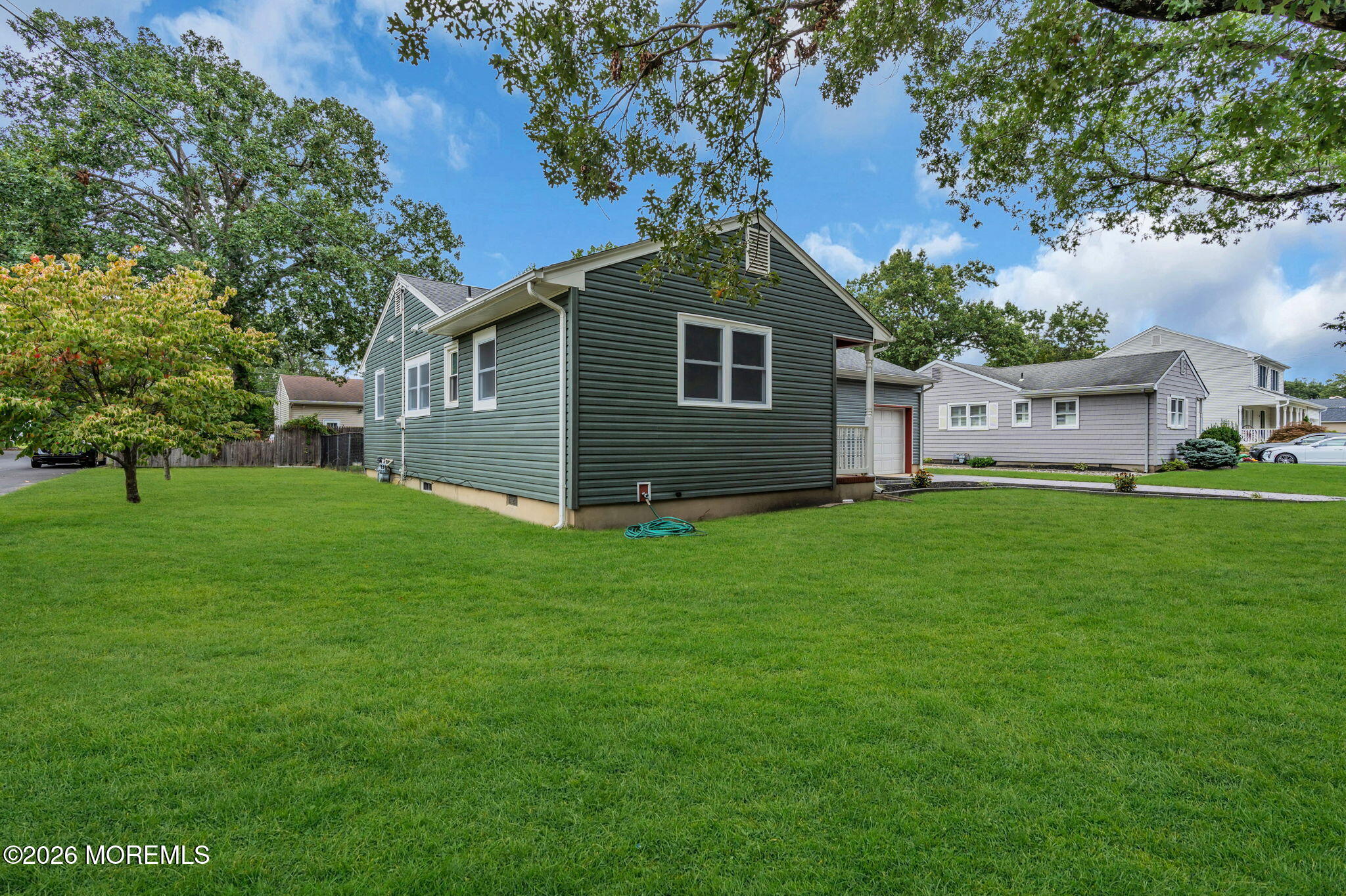 652 Berkeley Avenue Beachwood NJ 08722