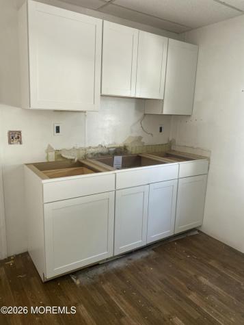 61 Cooney Avenue Hamilton NJ 08619