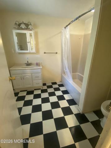 61 Cooney Avenue Hamilton NJ 08619