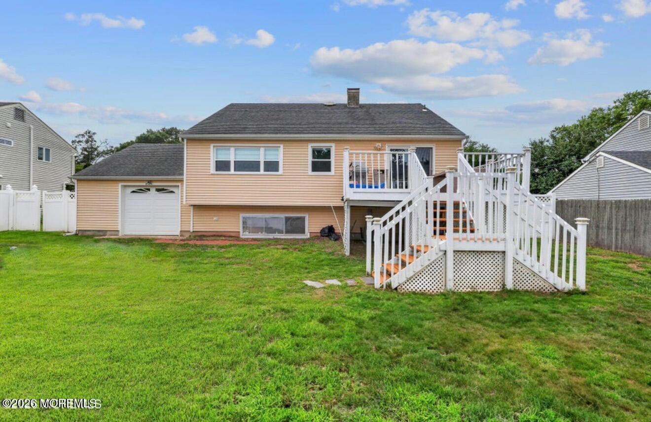 31 Peach Tree Road Oakhurst NJ 07755