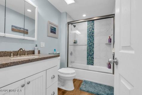 28 E Bonita Way Lavallette NJ 08735
