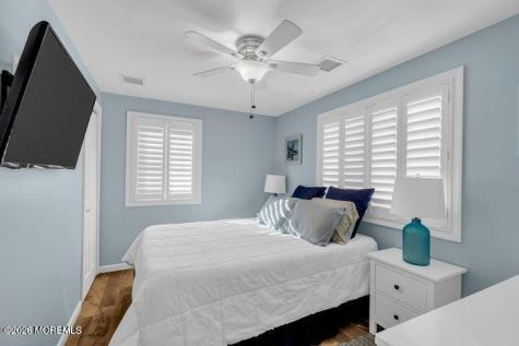 28 E Bonita Way Lavallette NJ 08735