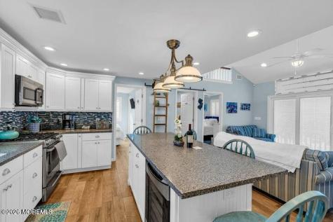 28 E Bonita Way Lavallette NJ 08735