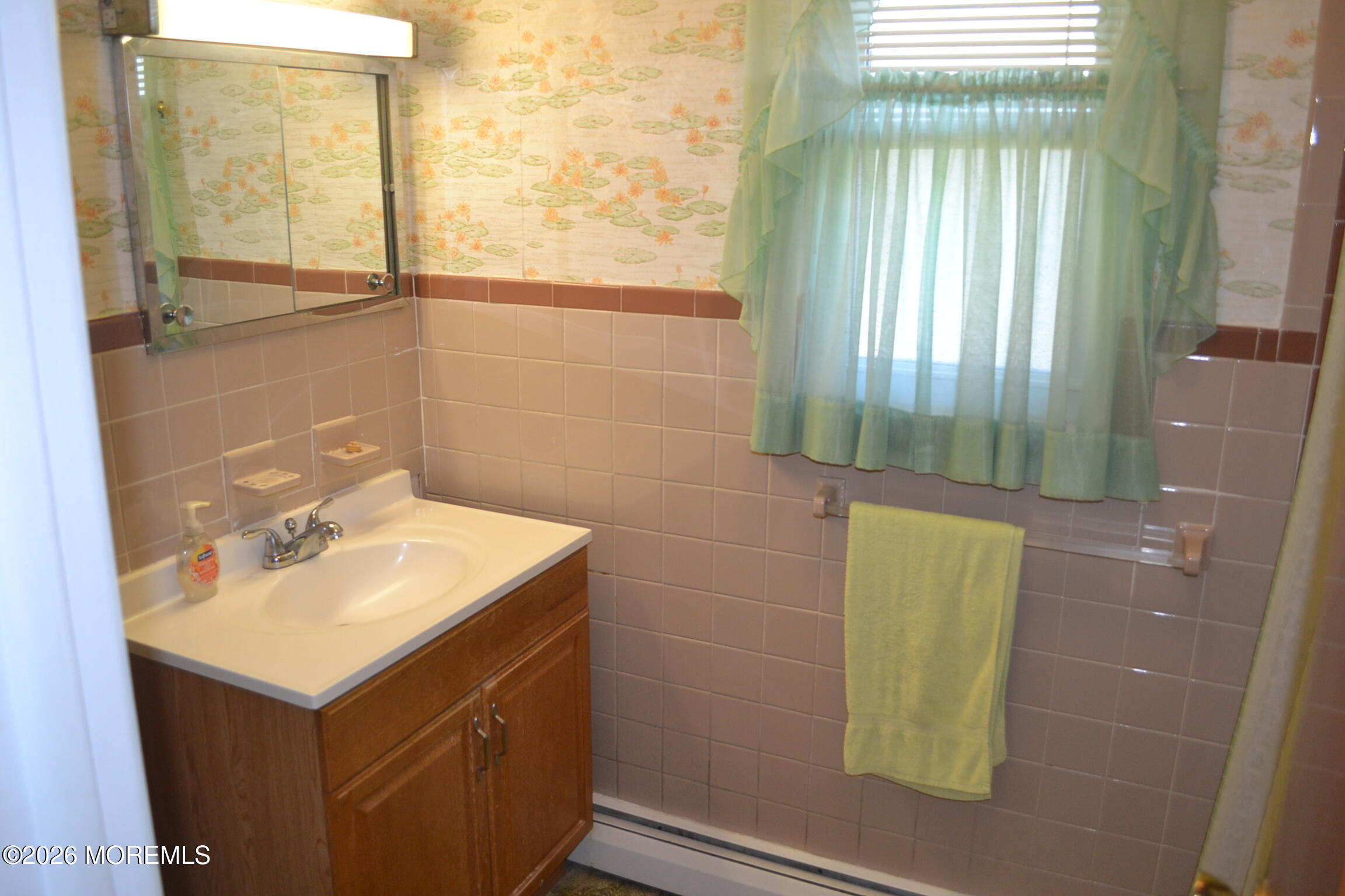 2104 Mount Hope Lane Toms River NJ 08753