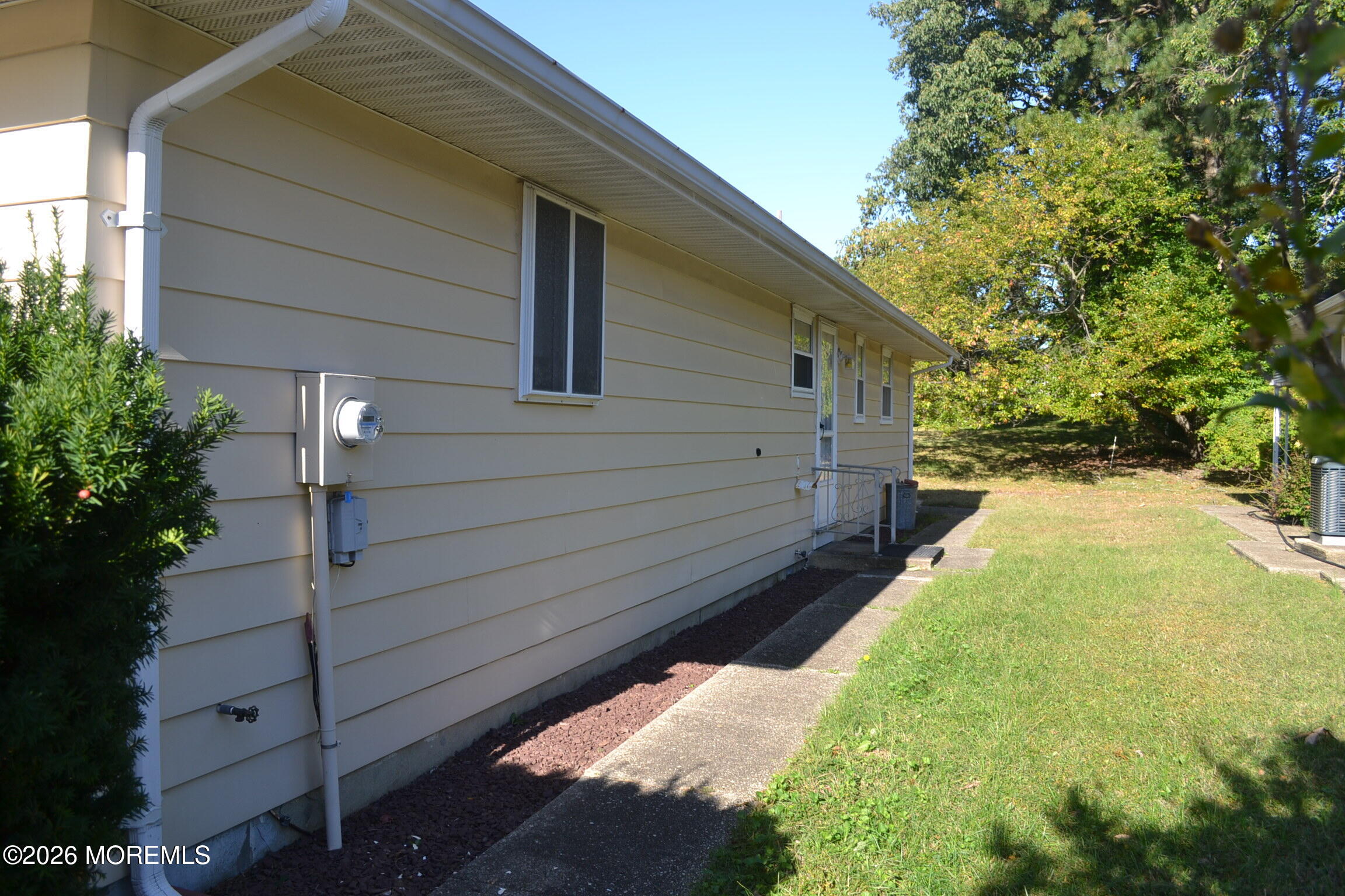2104 Mount Hope Lane Toms River NJ 08753