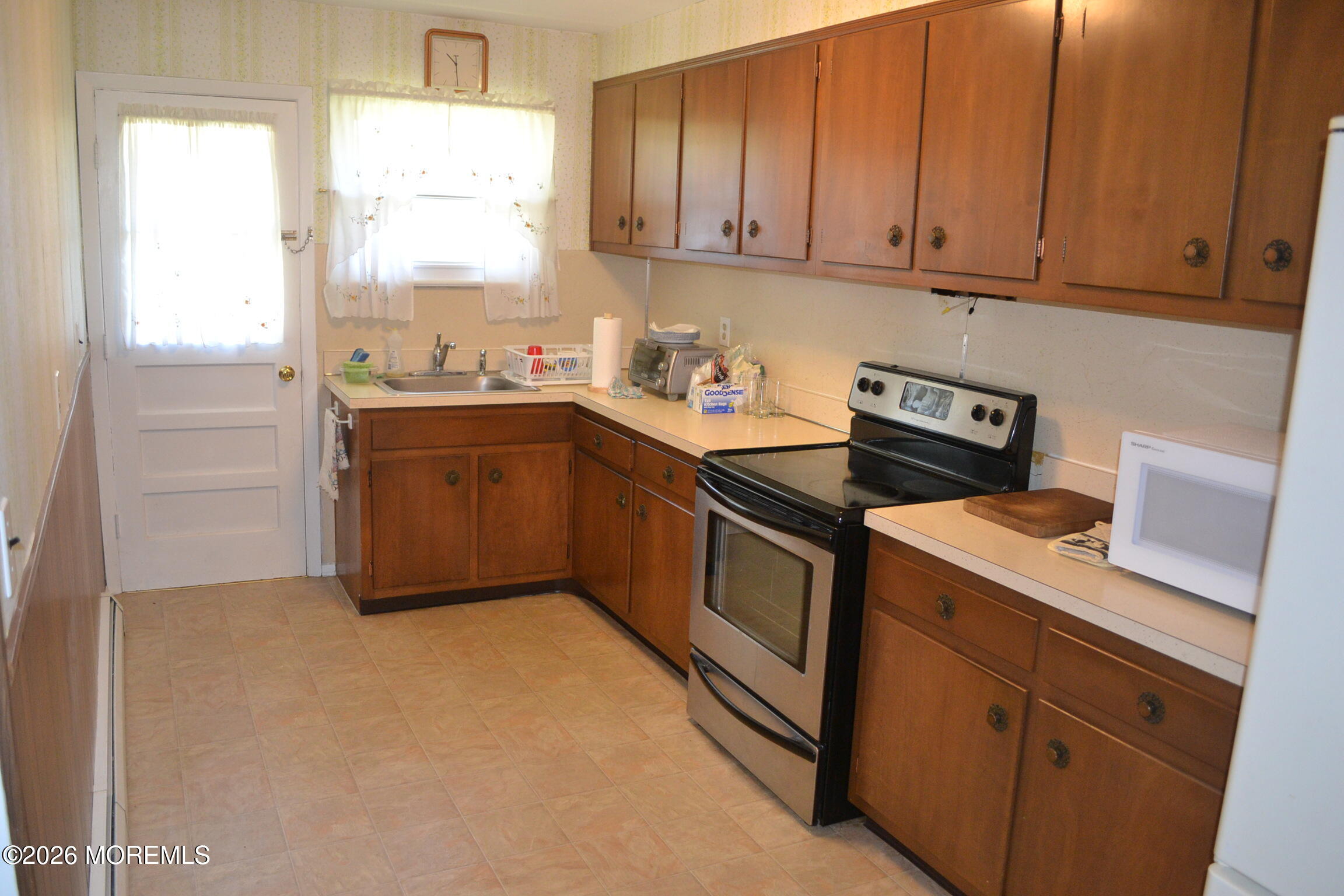 2104 Mount Hope Lane Toms River NJ 08753