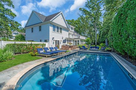 12 Red Oak Drive Spring Lake NJ 07762