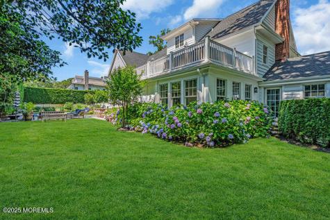 12 Red Oak Drive Spring Lake NJ 07762