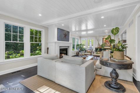 12 Red Oak Drive Spring Lake NJ 07762