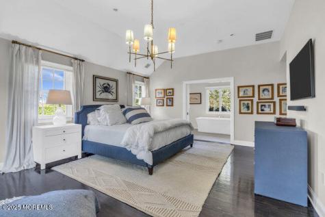 12 Red Oak Drive Spring Lake NJ 07762