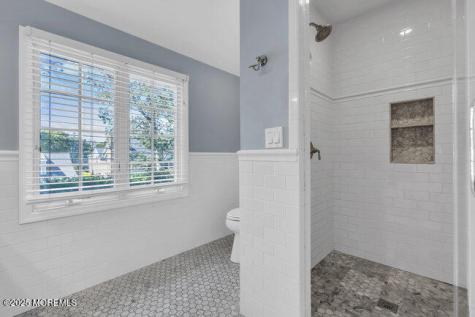 12 Red Oak Drive Spring Lake NJ 07762