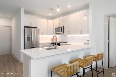 6461 N Us 9 Howell NJ 07731