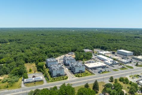 6461 N Us 9 Howell NJ 07731