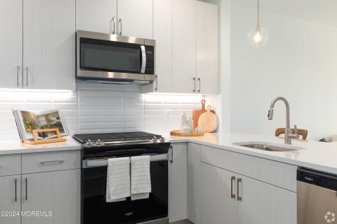 6461 N Us 9 Howell NJ 07731