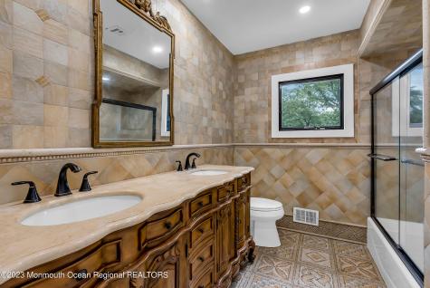 265 Whalepond Road Oakhurst NJ 07755