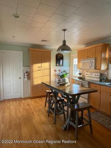 179 4th Avenue Manasquan NJ 08736