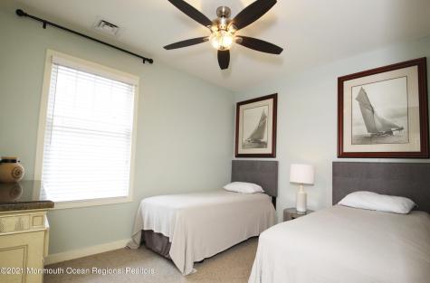 221 Beachfront Manasquan NJ 08736